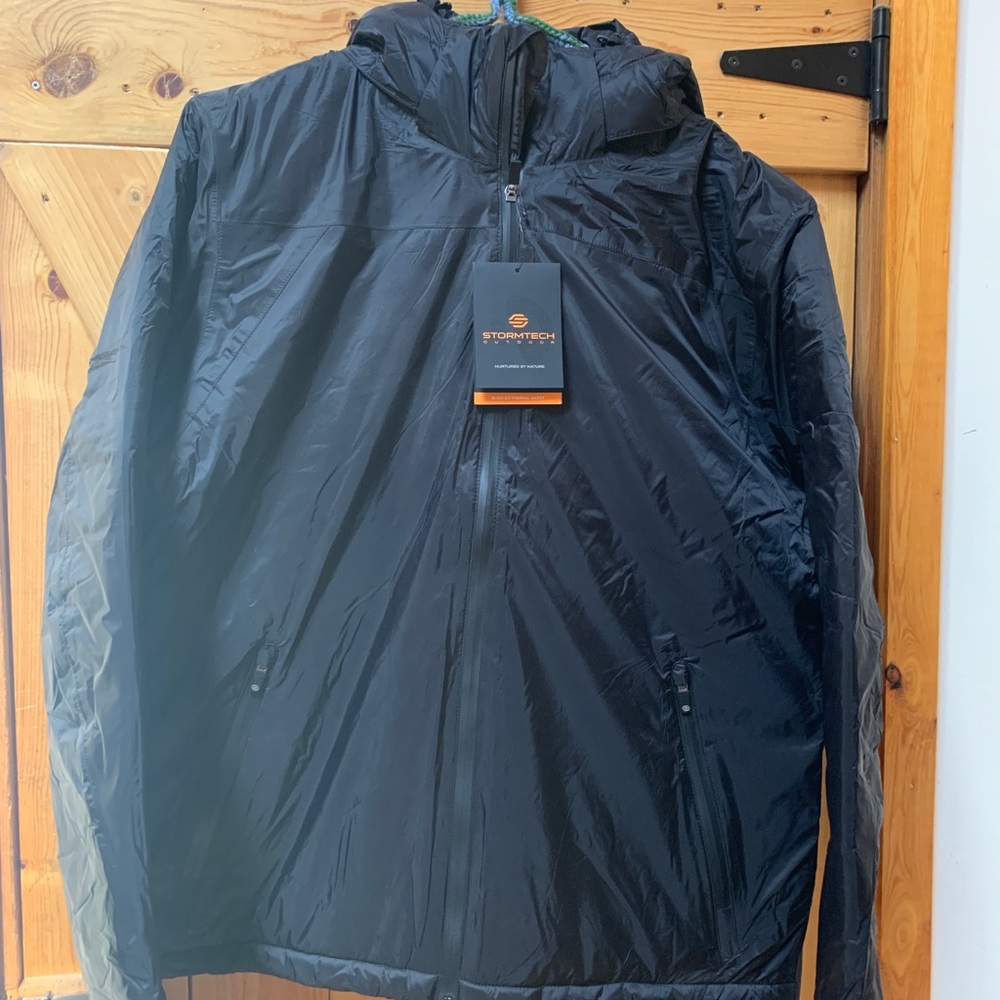 BNWT stormtech puffy jacket - Picture 2 of 3